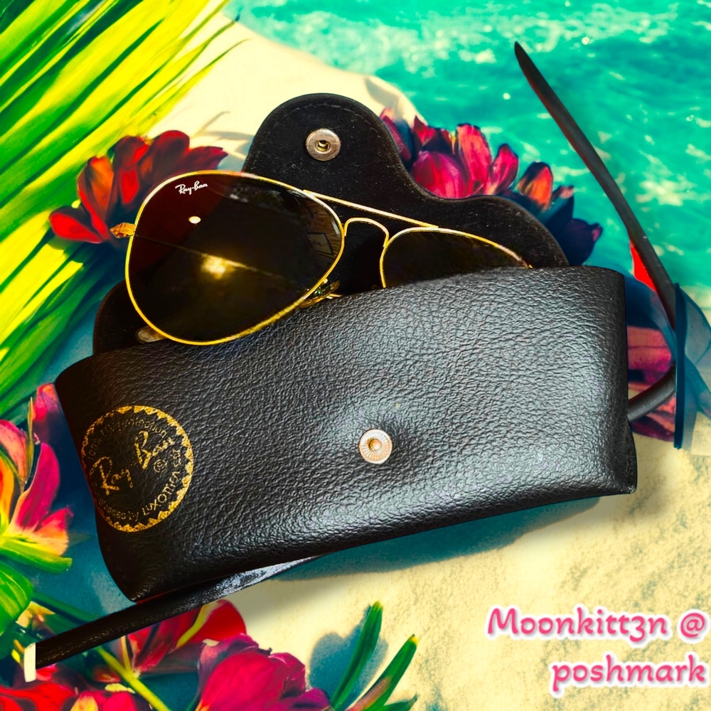 Ray-Ban Aviator Sunglasses with Case
